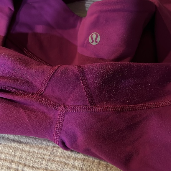 Lululemon Crop Leggings - Picture 5 of 5